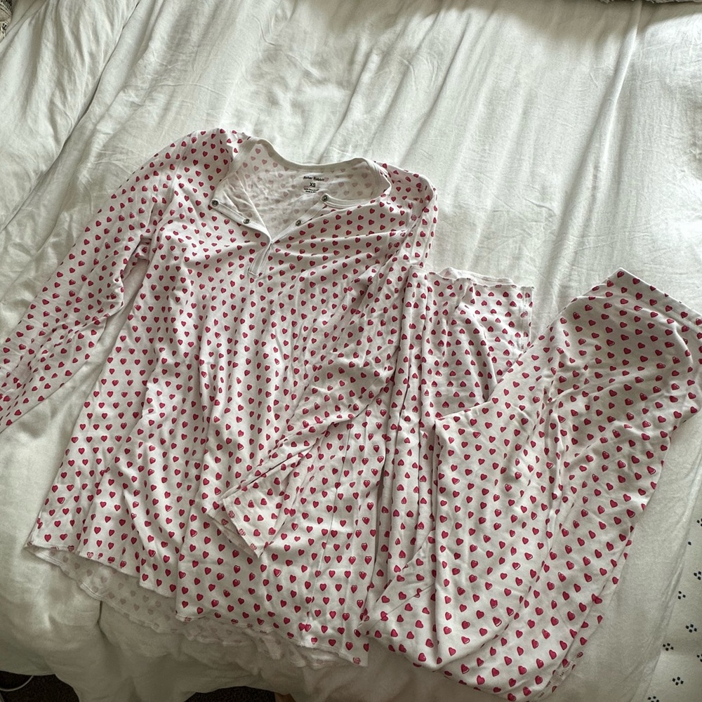 Roller rabbit pink heart pajamas